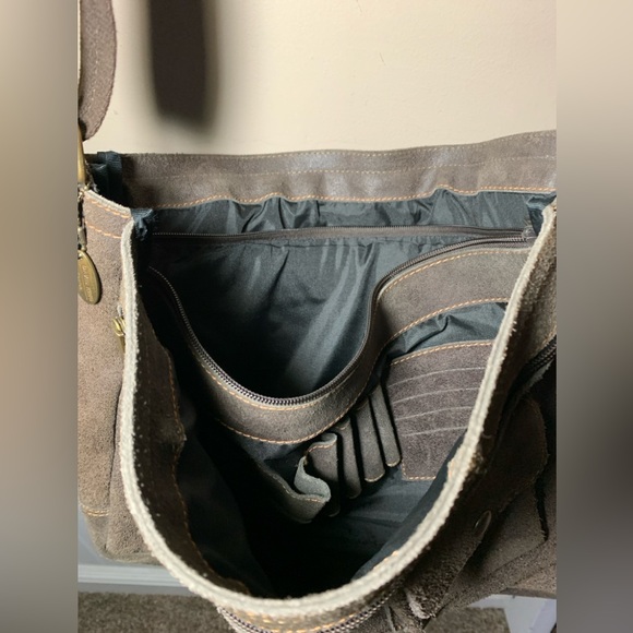 David King Distressed Leather Brown Large Full Flap Messenger Bag - Picture 9 of 10